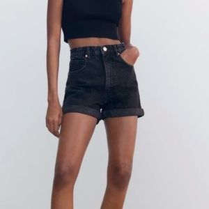 Zara Mom Fit High Wasited Denim Shorts